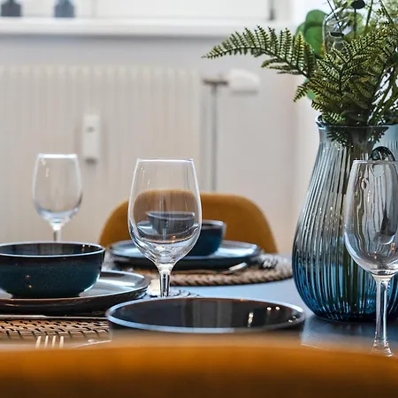 Boho Design - Historic Center With Free Parking & Aircon By Hero Homes * Graz