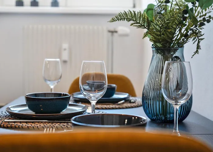 Boho Design - Historic Center With Free Parking & Aircon By Hero Homes * Graz