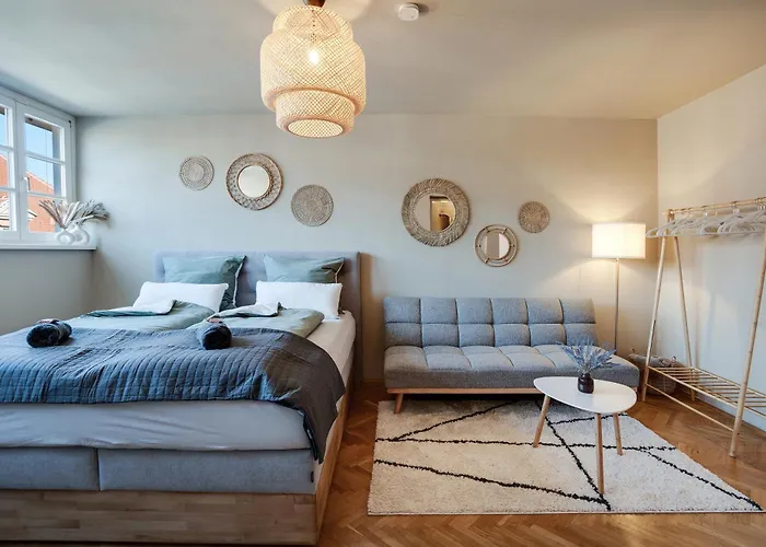 Boho Design - Historic Center With Free Parking & Aircon By Hero Homes Apartment