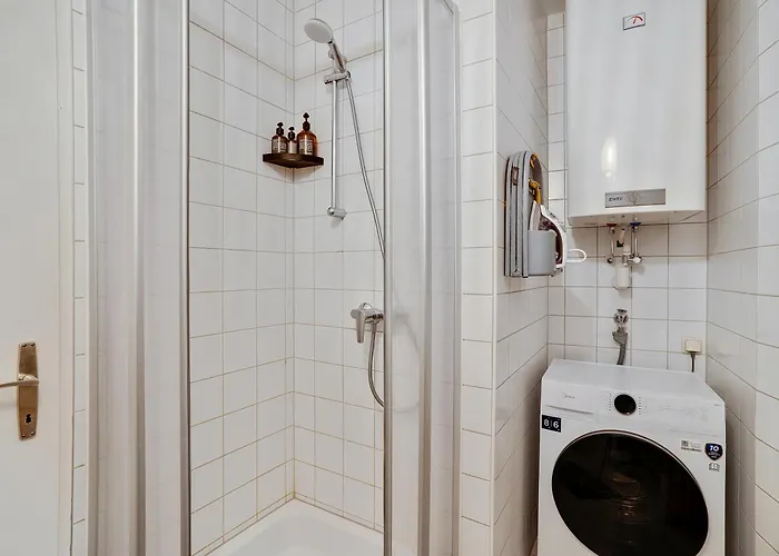 Boho Design - Historic Center With Free Parking & Aircon By Hero Homes Apartment *