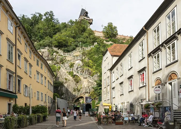 Apartment Boho Design - Historic Center With Free Parking & Aircon By Hero Homes Graz